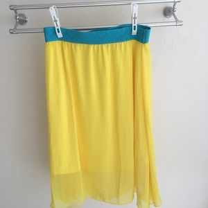 Lularoe Lola skirt large yellow, euc, like new